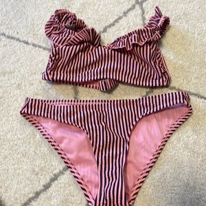 MATCHING TARGET BIKINI SET SIZE XS